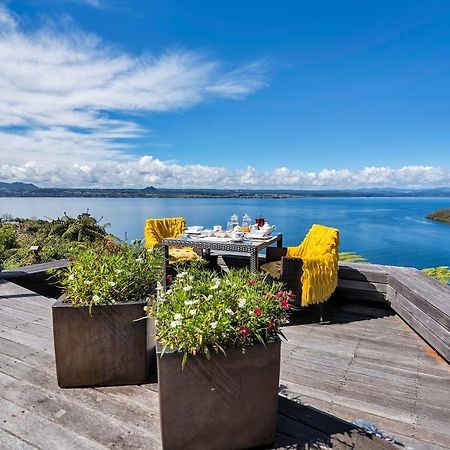 Serenity On Wakeman Taupo Exterior photo
