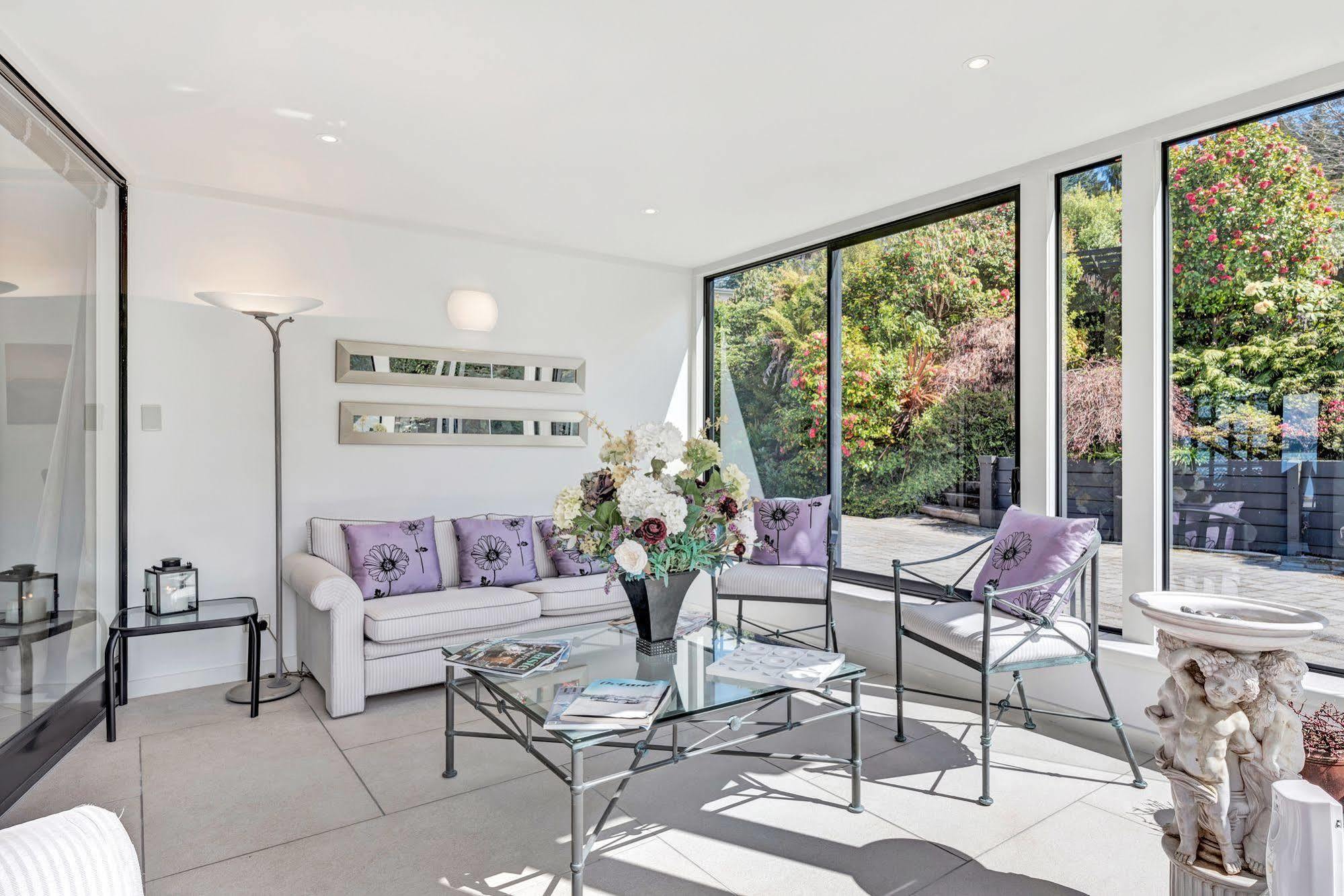 Serenity On Wakeman Taupo Exterior photo